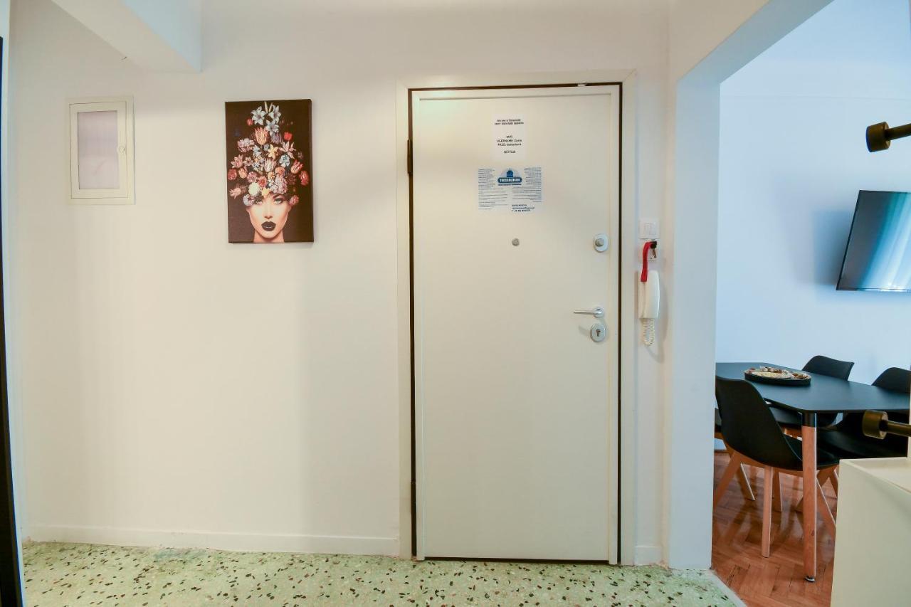 Thessaloniki Center Comfortable Apartment ภายนอก รูปภาพ