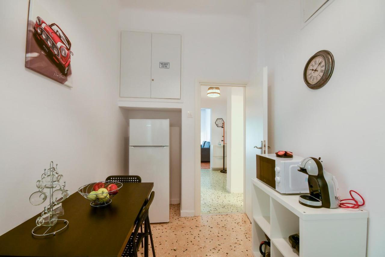 Thessaloniki Center Comfortable Apartment ภายนอก รูปภาพ